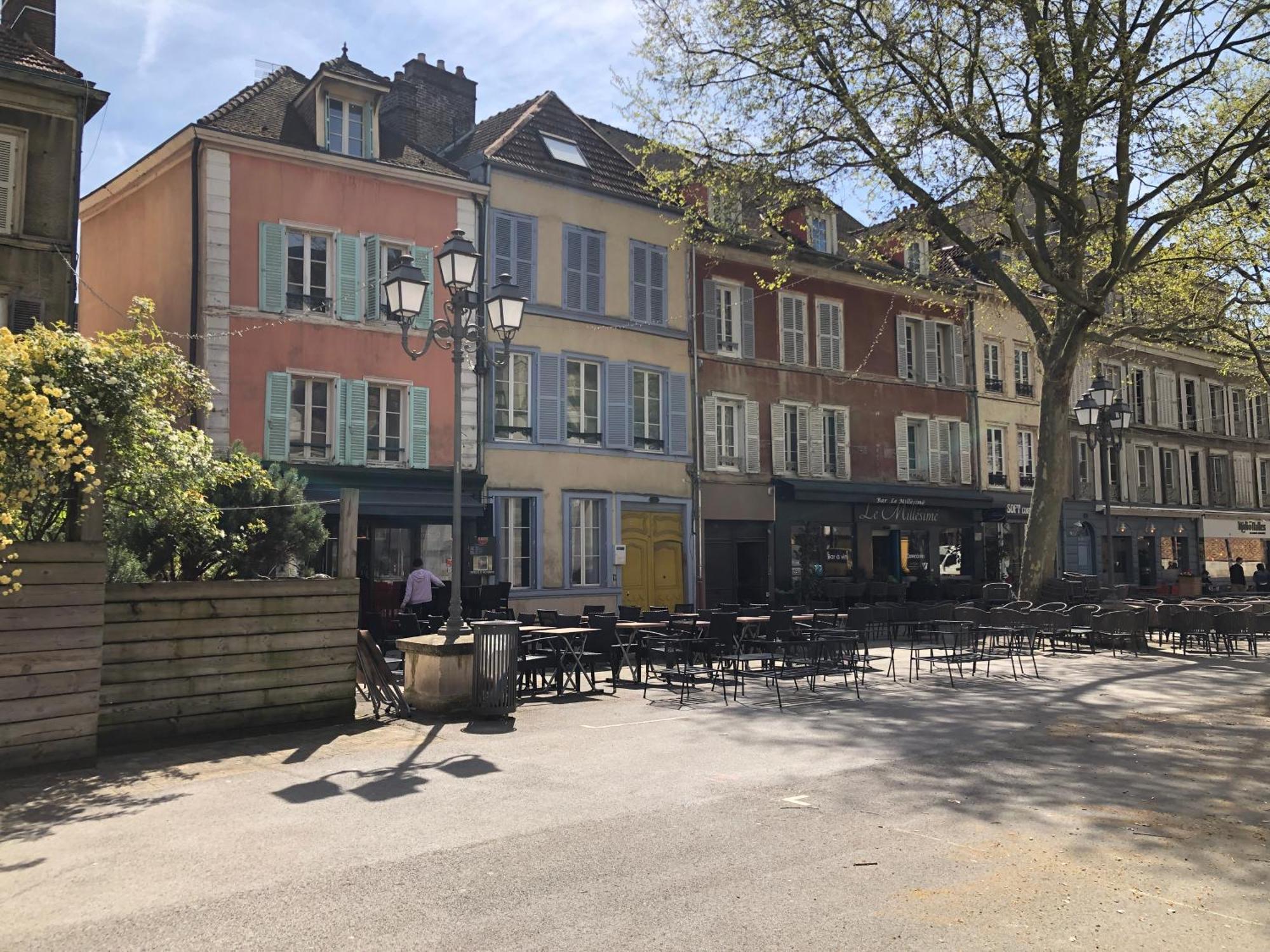 Apartmán Saint-Remy Troyes Exteriér fotografie